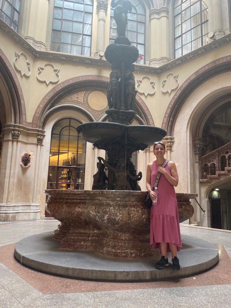 3d243146-7c4f-4565-aa3a-9f01f400223f-1